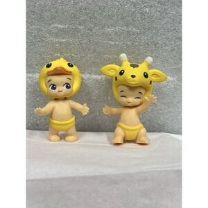 Twozies Series 1 Duck and Giraffe‎ Mini Figures Set of Two Toys Mini Baby Toys